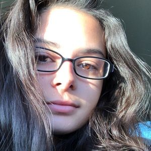 Meet your Posher, Alyssa